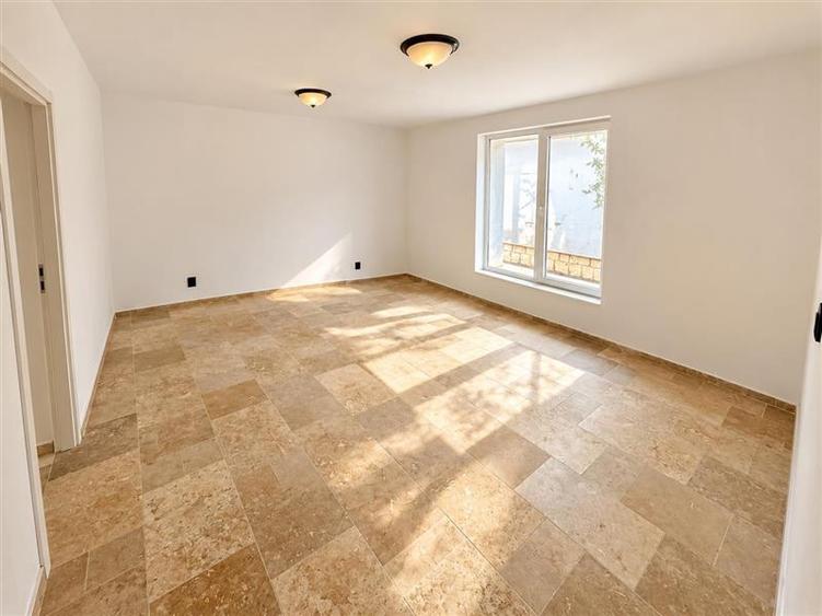 Pet friendly! Apartament la casa, 50mp curte, parcare, nemobilat, semimobilat sa - 2