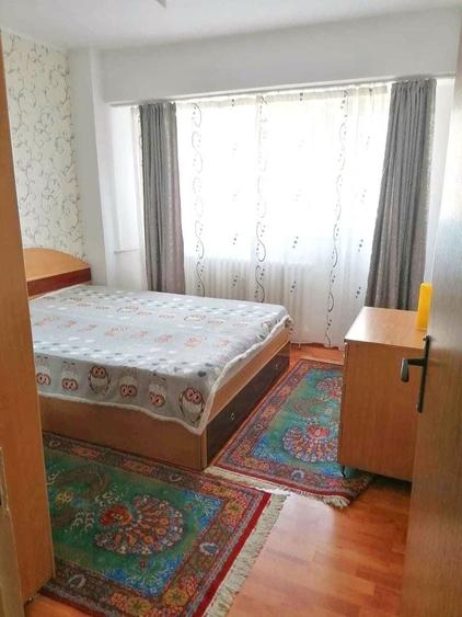 Apartament cu 2 camere semidecomandat, mobilat în Ozana