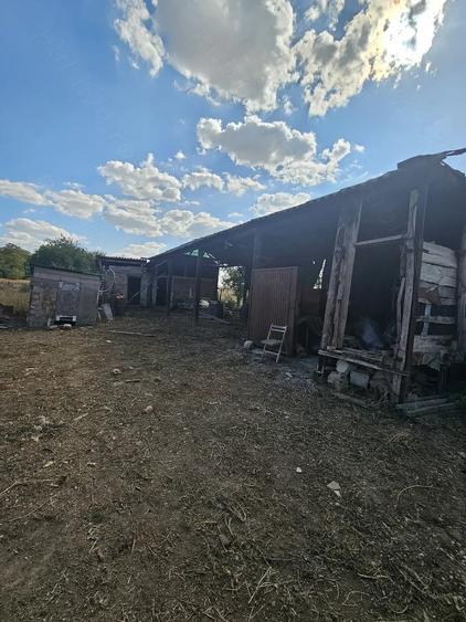 Teren de 5400 mp, în Fegernic