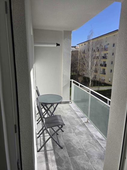 Apartament cu 2 camere decomandat în Ștrand