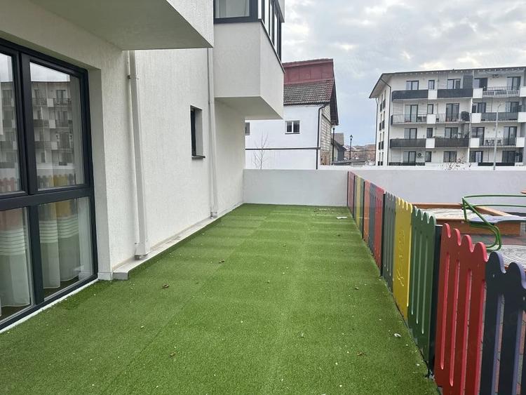 Apartament cu 2 camere decomandat în Turnișor