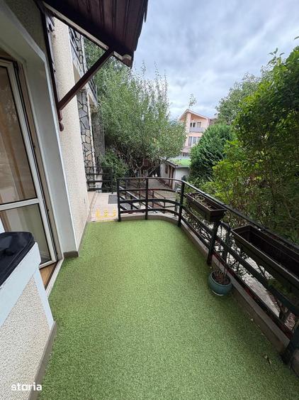 Casă cu 4 camere cu Teren 500 Mp în Bunloc