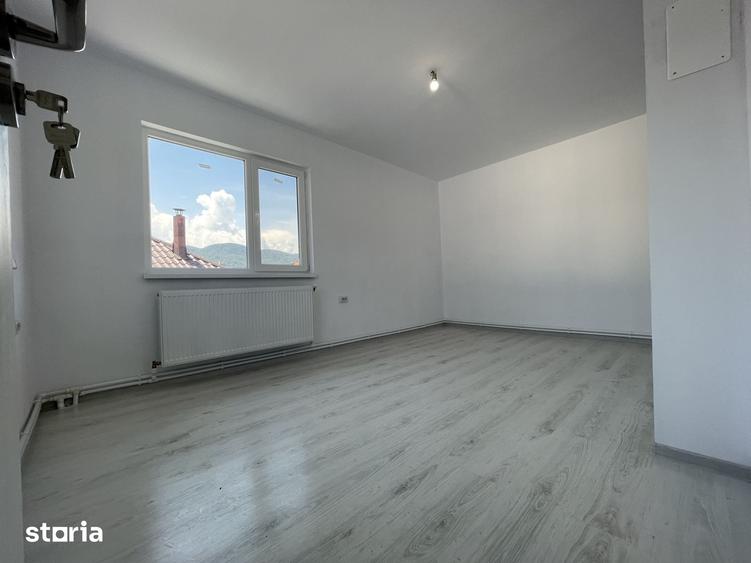 Casă cu 4 camere cu Teren 244 Mp în Gara Veche