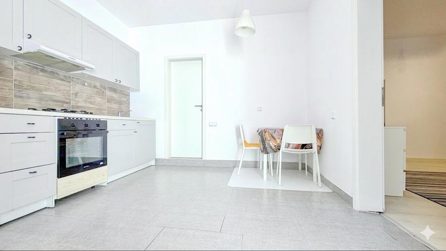 Apartament cu 2 camere nedecomandat, mobilat în Blumăna