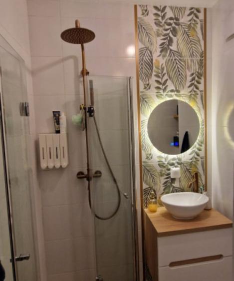 Apartament cu 3 camere semidecomandat în Gheorgheni