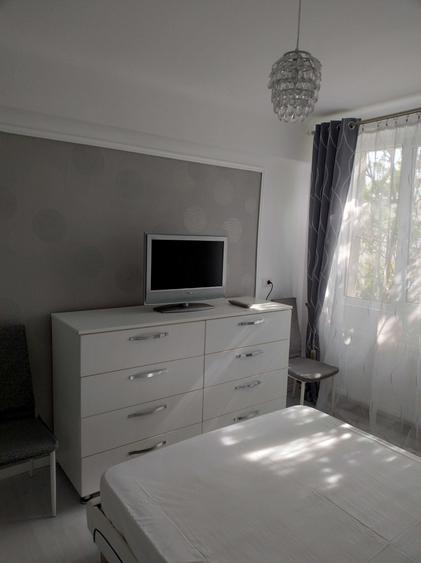 Apartament cu 2 camere decomandat în Gară