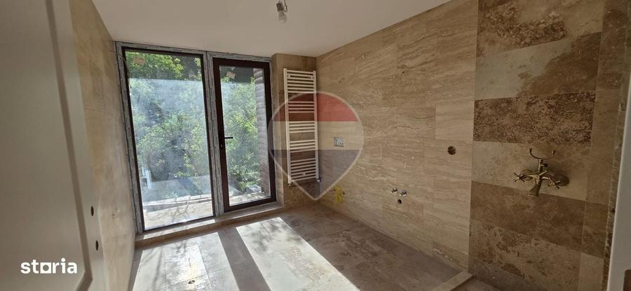 Domeniu Rezidential in Gura Vaii | Conac Mediteranean | 3400 mp - 2