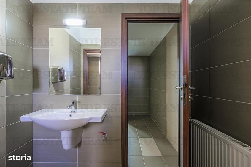 Spatiu comercial cu view de inchiriat in Sector 3 - 8