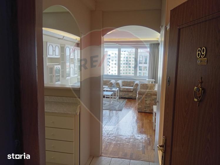 Apartament cu 3 camere în Central