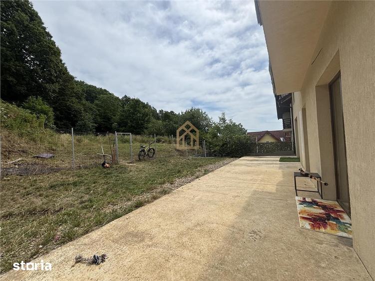 Casă cu 4 camere cu Teren 600 Mp în Central
