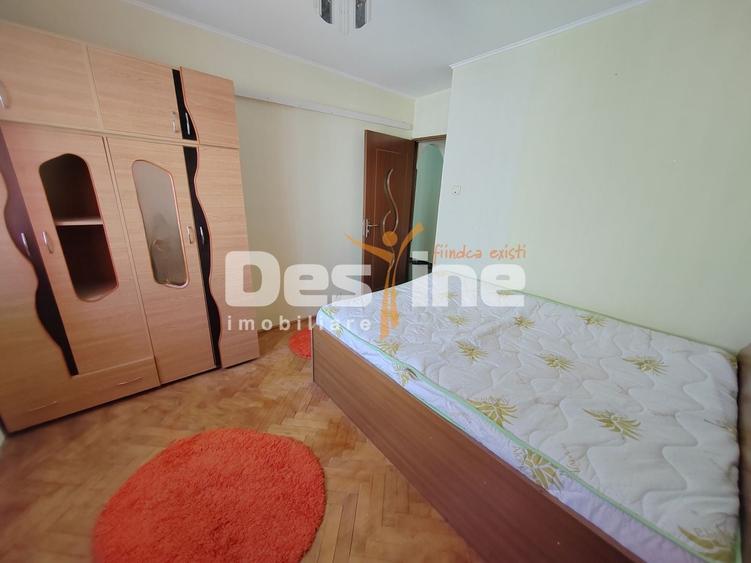 Apartament cu 2 camere decomandat, mobilat în Podul de Fier