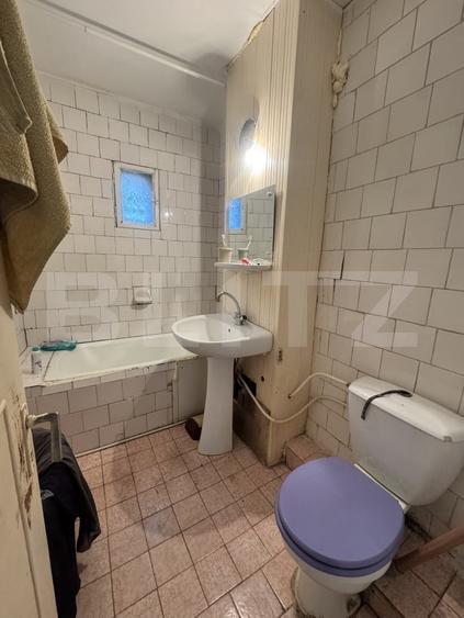 Apartament cu 2 camere decomandat, mobilat în Sud