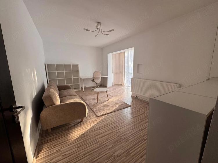 Apartament cu 2 camere decomandat în Lipovei
