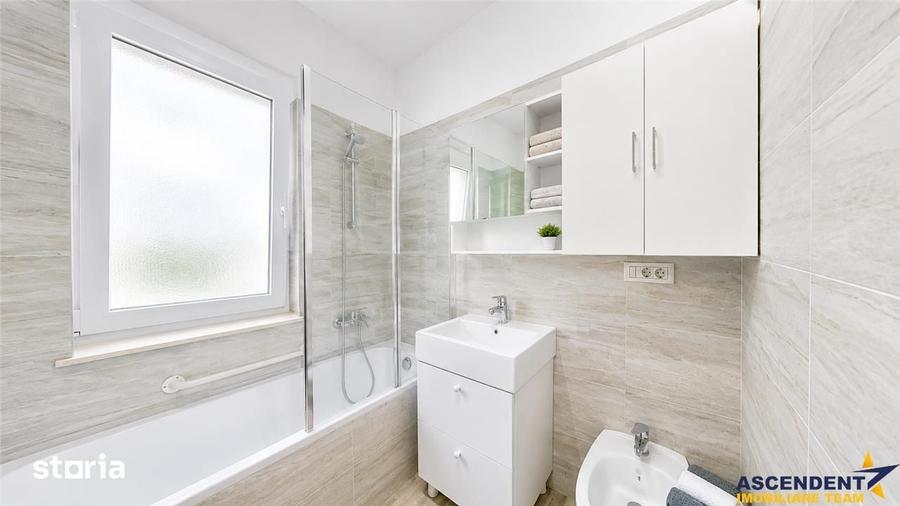 Apartament cu 2 camere decomandat în Tractorul