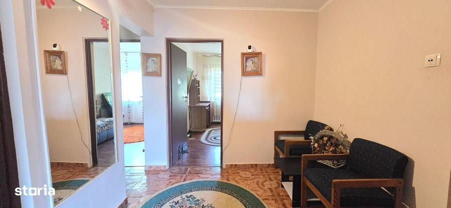 Apartament cu 3 camere în Ultracentral