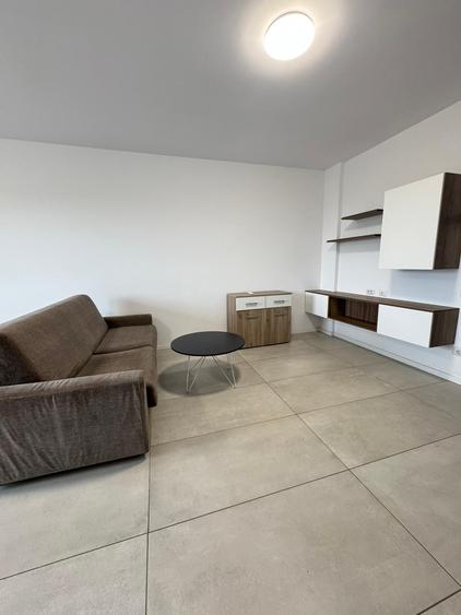 Apartament cu 2 camere, mobilat în Torontalului
