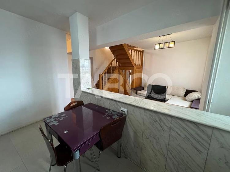 Apartament cu 5 camere decomandat în Turnișor