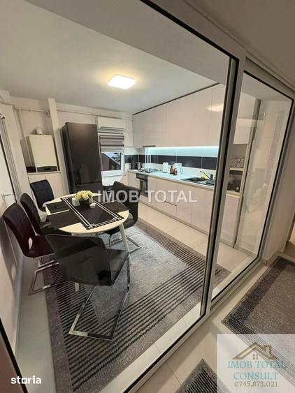 Apartament cu 2 camere decomandat în Central