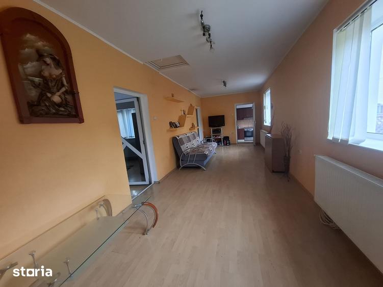 Casă cu 3 camere cu Teren 420 Mp în Mioriței