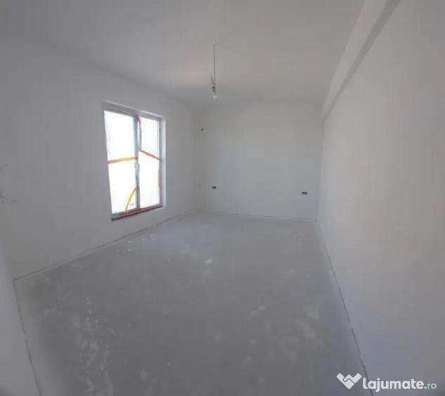 Casă cu 3 camere cu Teren 320 Mp în Vârteju