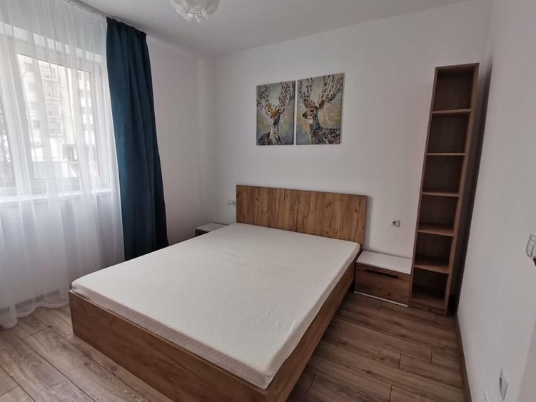 Apartament cu 2 camere semidecomandat în Exterior Vest
