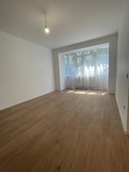 Apartament cu 2 camere semidecomandat, mobilat în Tomis II