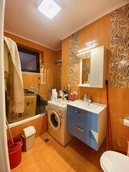 Apartament cu 2 camere semidecomandat, mobilat în Calea Victoriei