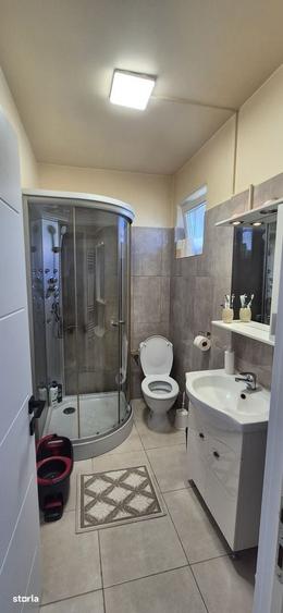 Casă cu 4 camere în Clinceni