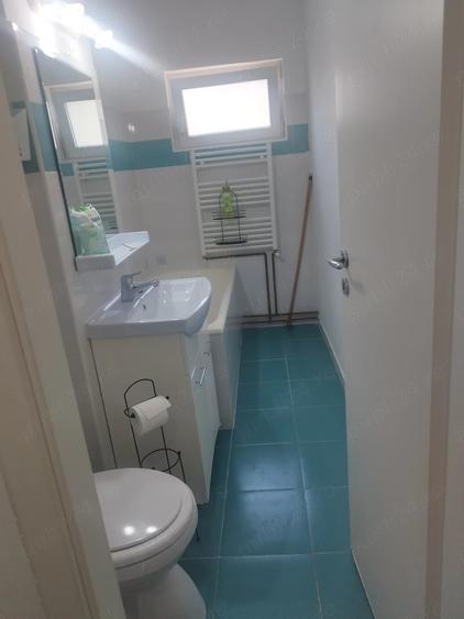 Apartament cu 3 camere semidecomandat în Șagului