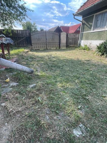 Casă cu 3 camere în Tărlungeni