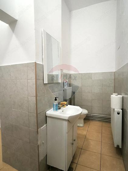 Spațiu comercial, de 82 mp, în Vitrometan