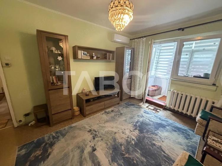 Apartament cu 2 camere semidecomandat în Central