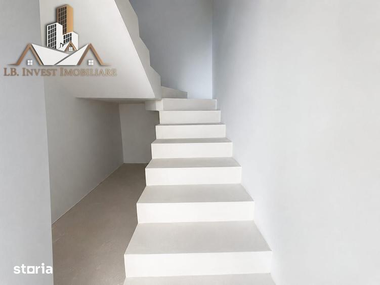 Casă cu 4 camere cu Teren 348 Mp în Săcălaz