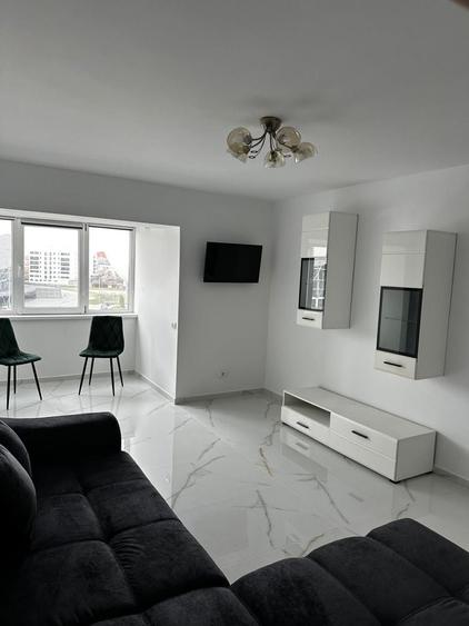 Apartament cu 2 camere decomandat în Exterior Vest