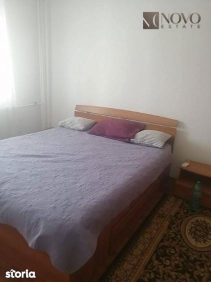 Apartament cu 2 camere semidecomandat în Tei
