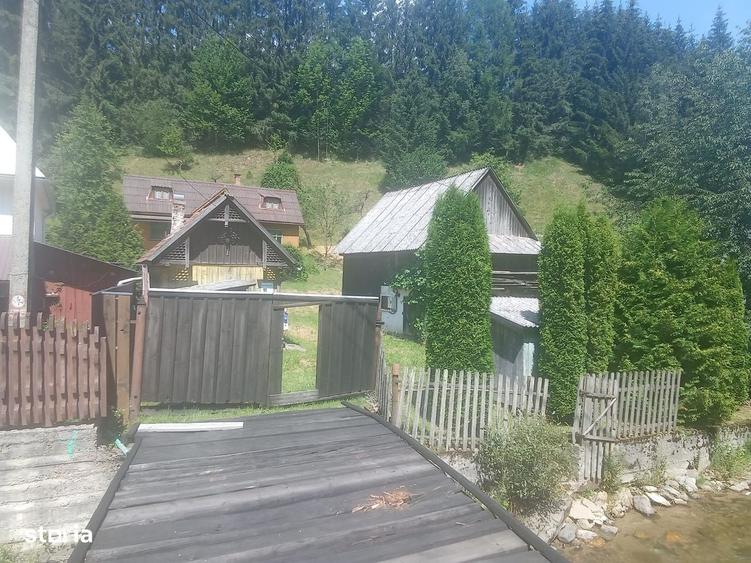 Casă cu 3 camere în Răchițele