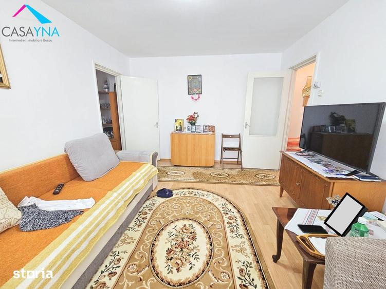 Apartament cu 3 camere semidecomandat în Șerbănești