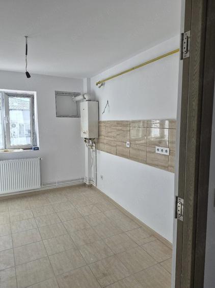 Apartament cu 3 camere semidecomandat în Ultracentral