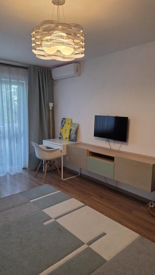 Inchiriez apartament 2 cam- zona Politehnica - 1