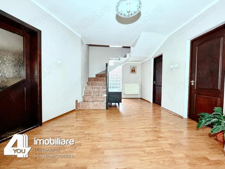 Casă cu Teren 1422 Mp în Cicir