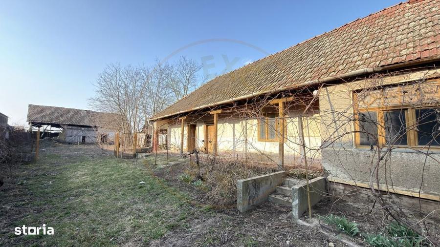 Casa 4 camere, Teren 2.948 mp Tiream SM - Comision 0% cumparator - 12