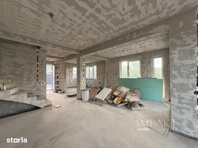 Casă cu 5 camere cu Teren 350 Mp în Apahida