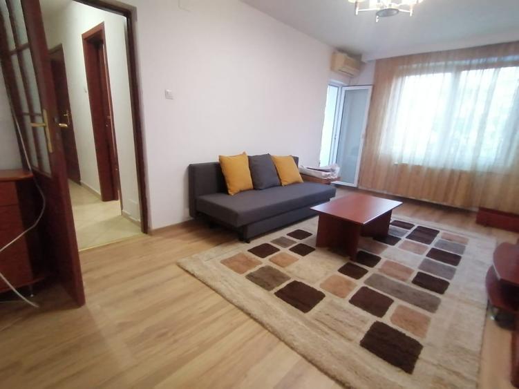 Apartament cu 2 camere decomandat în Obor