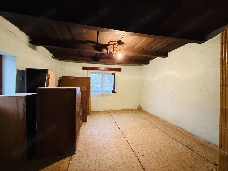 Casă cu 3 camere cu Teren 720 Mp în Paleu
