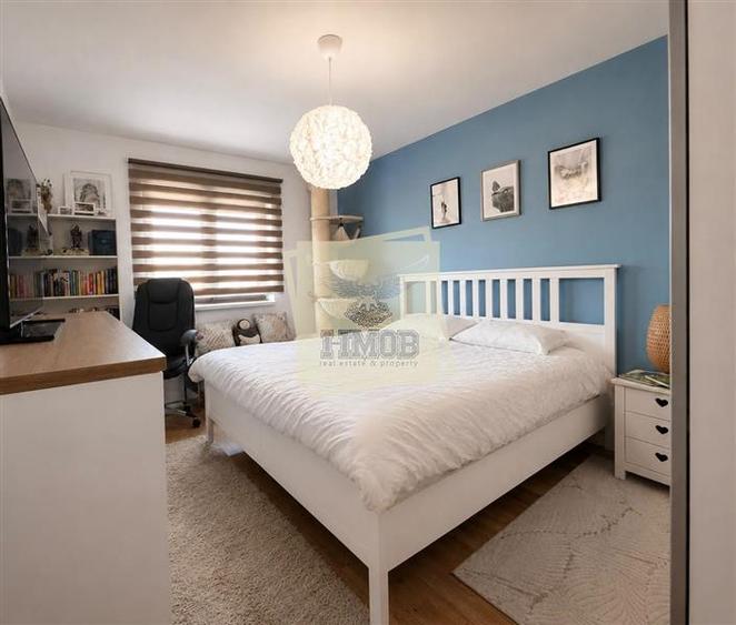 Duplex cu 5 camere cu Teren 250 Mp în Exterior Vest