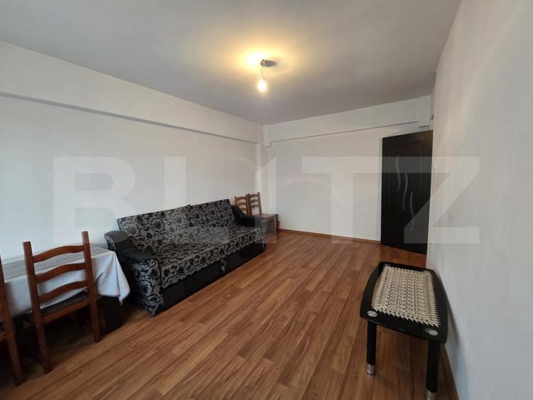 Apartament cu 2 camere decomandat în Doicești