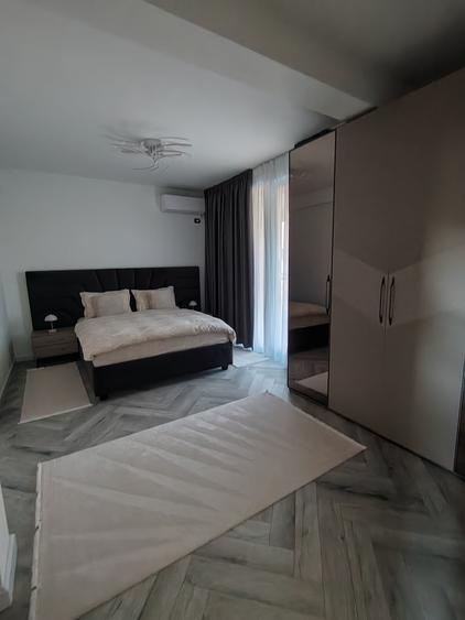 Duplex cu 4 camere cu Canalizare în Fundeni