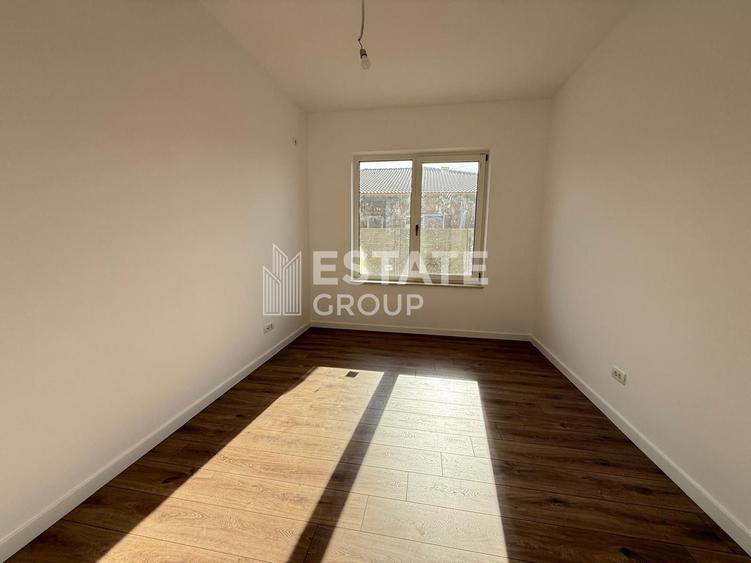 Duplex cu 3 camere cu Canalizare în Moșnița Nouă