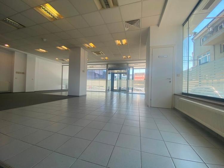 Spațiu comercial, de 164 mp, în Bucureștii Noi