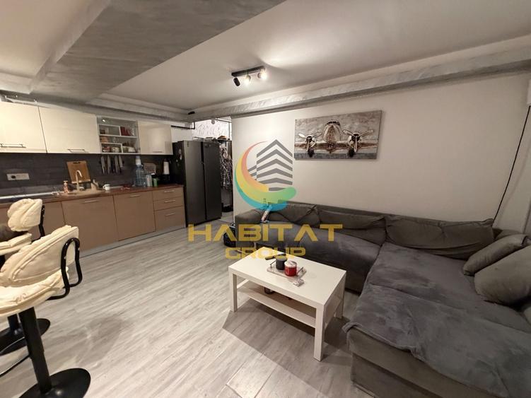 Apartament cu 3 camere decomandat, mobilat în Sud